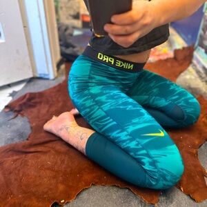 Nike Pro Leggings